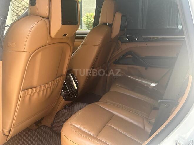 Porsche Cayenne Turbo 2012, 67,000 km - 4.8 l - Bakı