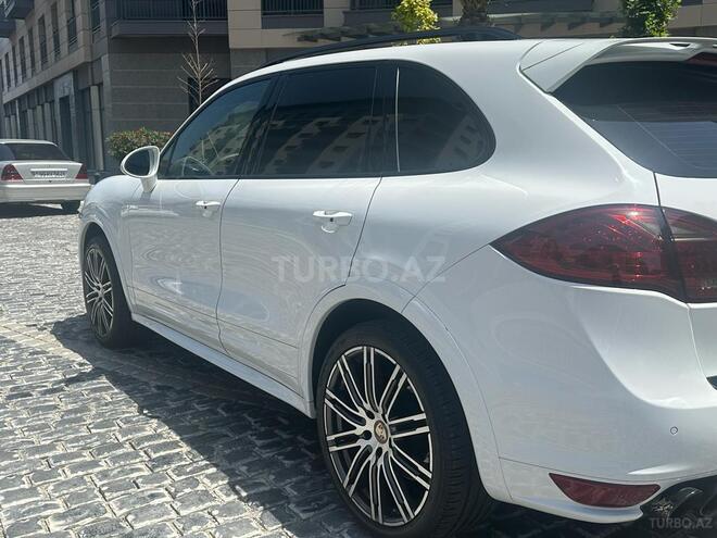 Porsche Cayenne Turbo 2012, 67,000 km - 4.8 l - Bakı