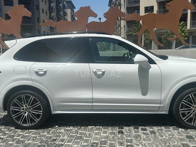 Porsche Cayenne Turbo 2012, 67,000 km - 4.8 l - Bakı