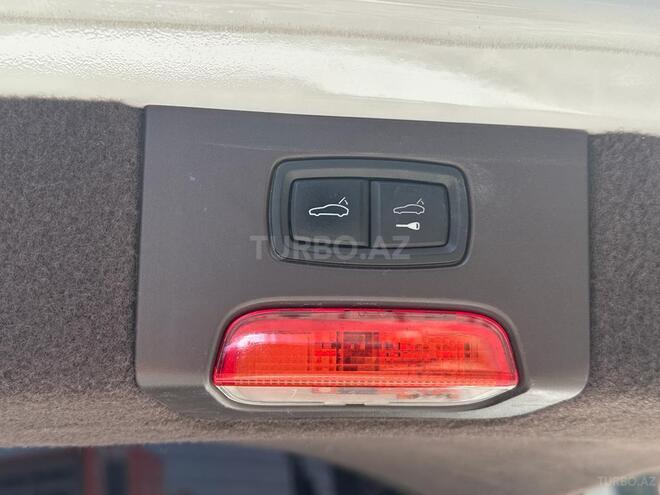 Porsche Cayenne Turbo 2012, 67,000 km - 4.8 l - Bakı