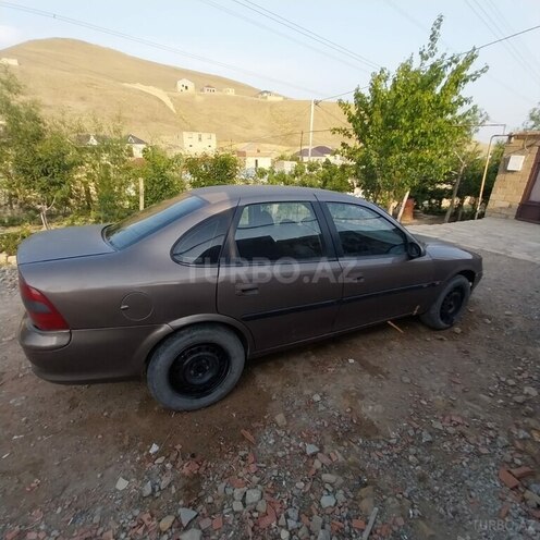 Opel Vectra 1998, 350,000 km - 2.0 л - Bakı