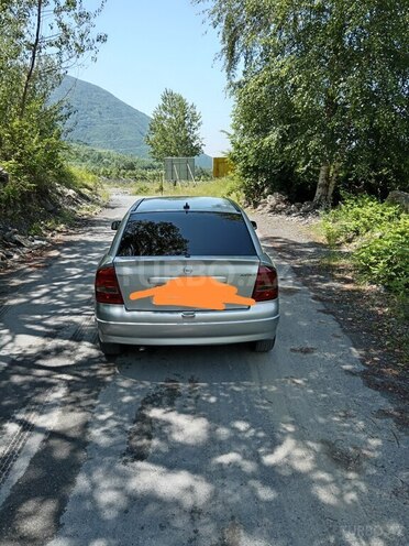 Opel Astra 1999, 150,000 km - 1.6 l - Şəki