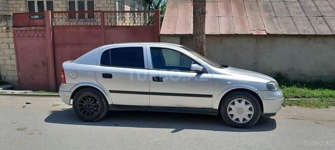 Opel Astra 1998, 245,785 km - 1.6 л - Quba