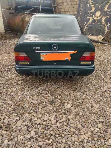 Mercedes E 220 1995, 406,000 km - 2.2 л - Bakı