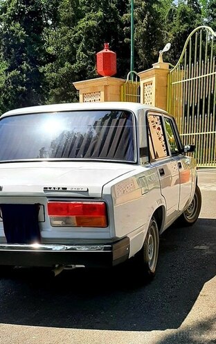 LADA (VAZ) 2107 2009, 80,000 km - 1.6 l - Göyçay