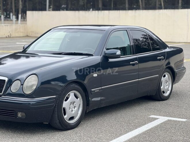 Mercedes E 240 1999, 433,000 km - 2.4 l - Bakı