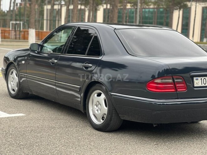 Mercedes E 240 1999, 433,000 km - 2.4 l - Bakı