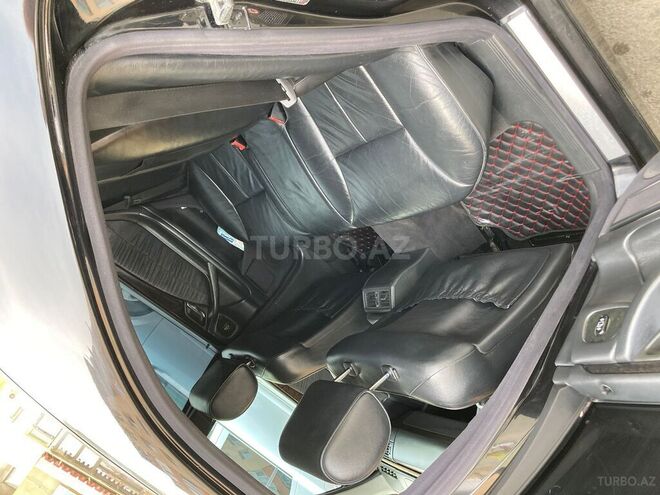 Mercedes E 270 2001, 291,000 km - 2.7 l - Bakı