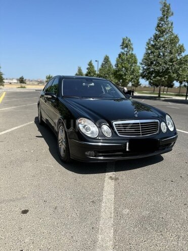 Mercedes E 320 2002, 246,000 km - 3.2 l - Bakı