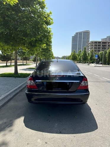 Mercedes E 320 2002, 246,000 km - 3.2 l - Bakı