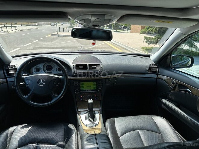 Mercedes E 320 2002, 246,000 km - 3.2 l - Bakı