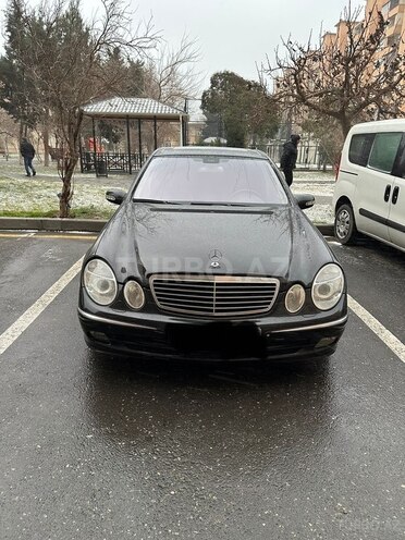 Mercedes E 320 2002, 246,000 km - 3.2 l - Bakı