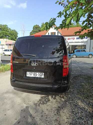 Hyundai H-1 2010, 372,282 km - 2.5 l - Şəmkir