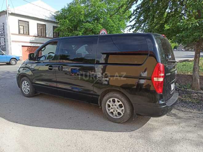 Hyundai H-1 2010, 372,282 km - 2.5 l - Şəmkir