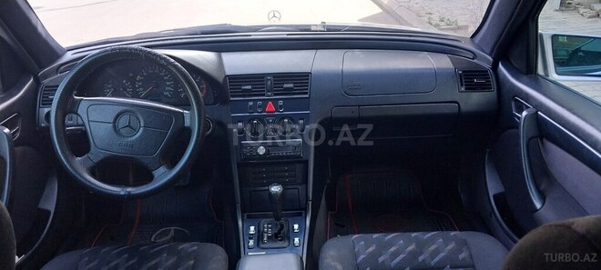 Mercedes C 220 1998, 444,488 km - 2.2 л - Biləsuvar