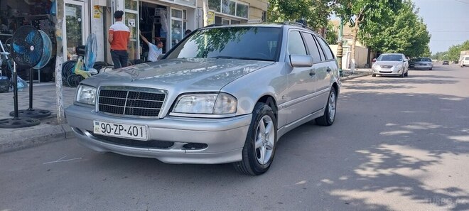 Mercedes C 220 1998, 444,488 km - 2.2 л - Biləsuvar