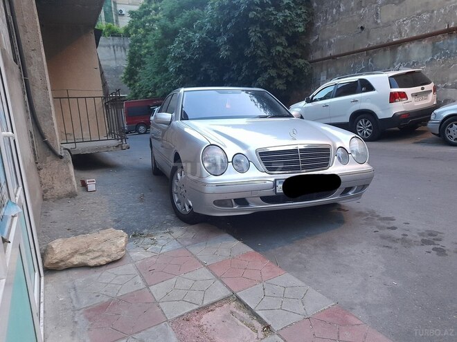 Mercedes E 240 2000, 338,000 km - 2.4 l - Bakı