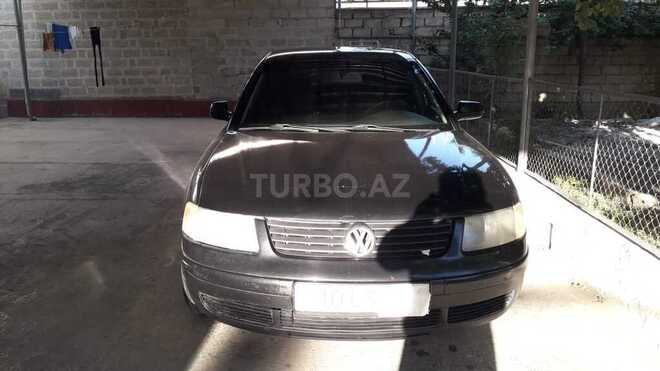 Volkswagen Passat 1998, 569,000 km - 1.8 l - Salyan