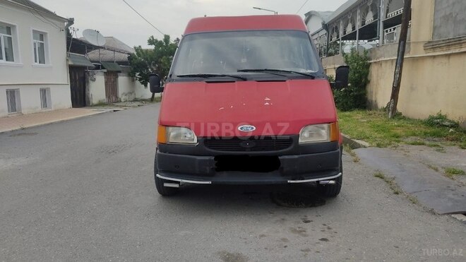 Ford Transit 1989, 185,845 km - 2.5 l - Tovuz