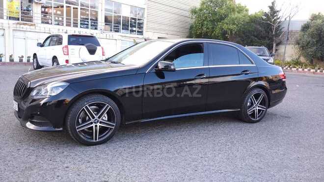 Mercedes E 220 2015, 178,400 km - 2.2 л - Bakı
