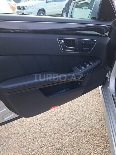 Mercedes E 200 2010, 175,000 km - 2.0 л - Bakı