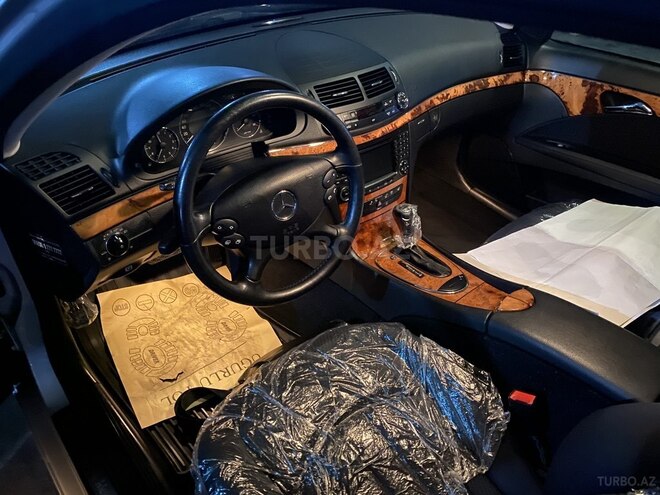 Mercedes E 220 2008, 320,000 km - 2.2 л - Bakı