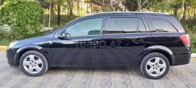 Opel Astra 2006, 325,000 km - 1.3 л - Bakı