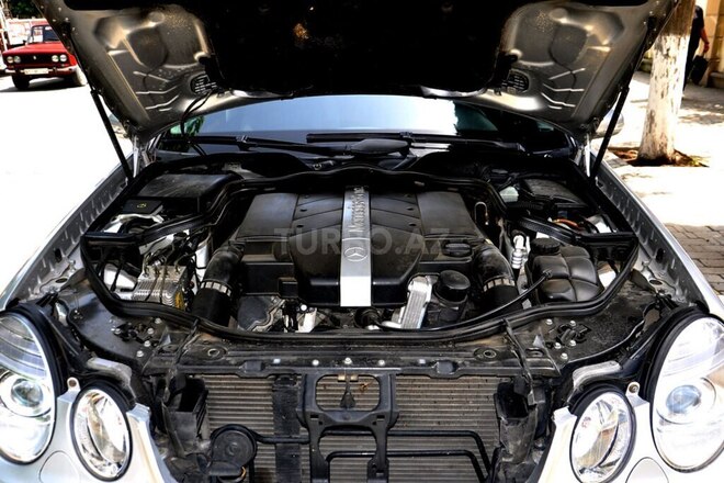 Mercedes E 240 2003, 214,000 km - 2.4 л - Ağstafa