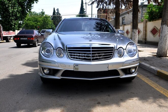 Mercedes E 240 2003, 214,000 km - 2.4 л - Ağstafa