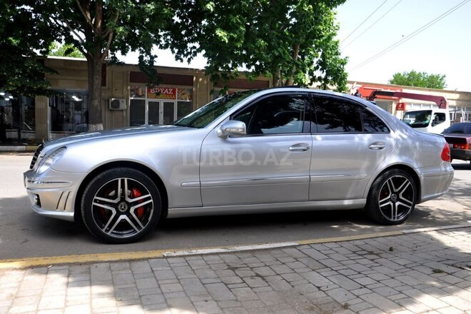 Mercedes E 240 2003, 214,000 km - 2.4 л - Ağstafa
