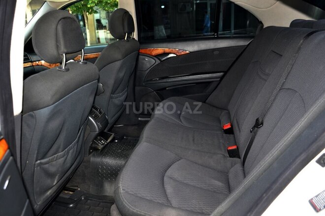 Mercedes E 240 2003, 214,000 km - 2.4 л - Ağstafa