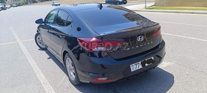 Hyundai Elantra 2019, 62,700 km - 2.0 l - Bakı