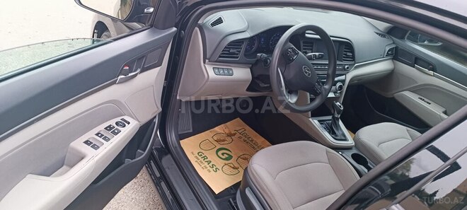 Hyundai Elantra 2019, 62,700 km - 2.0 l - Bakı