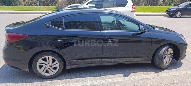 Hyundai Elantra 2019, 62,700 km - 2.0 l - Bakı