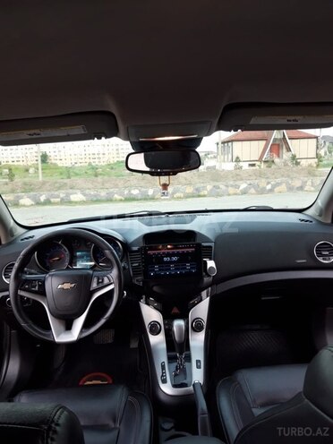 Chevrolet Cruze 2015, 280,000 km - 1.4 l - Yevlax
