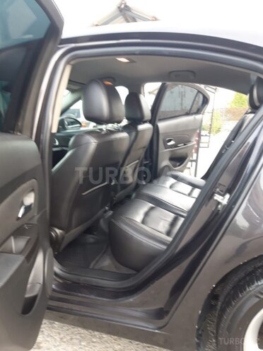 Chevrolet Cruze 2015, 280,000 km - 1.4 l - Yevlax