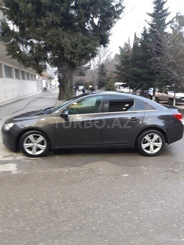 Chevrolet Cruze 2015, 280,000 km - 1.4 l - Yevlax