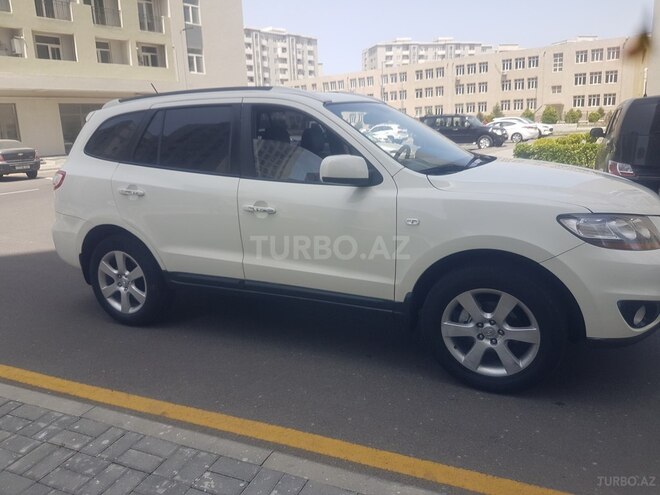 Hyundai Santa Fe 2009, 180,000 km - 2.2 l - Bakı