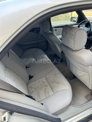 Mercedes E 230 1997, 531,000 km - 2.3 л - Bakı