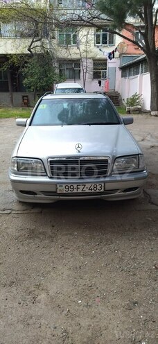 Mercedes C 220 1999, 368,278 km - 2.2 l - Bakı