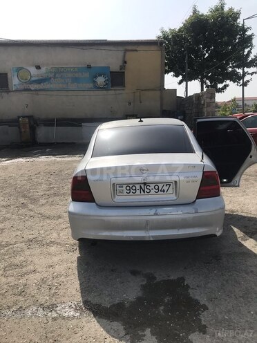 Opel Vectra 2000, 303,541 km - 1.8 l - Bakı