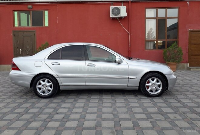Mercedes C 200 2000, 254,528 km - 2.0 l - Şirvan