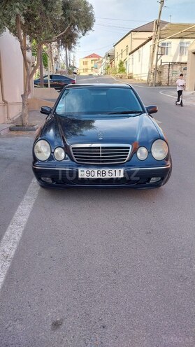 Mercedes E 240 2000, 427,000 km - 2.6 l - Bakı