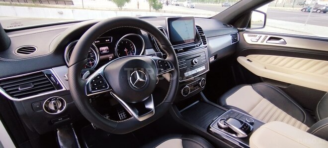 Mercedes  2015, 101,000 km - 3.0 л - Bakı