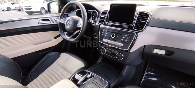 Mercedes  2015, 101,000 km - 3.0 л - Bakı