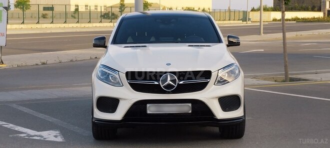 Mercedes  2015, 101,000 km - 3.0 л - Bakı