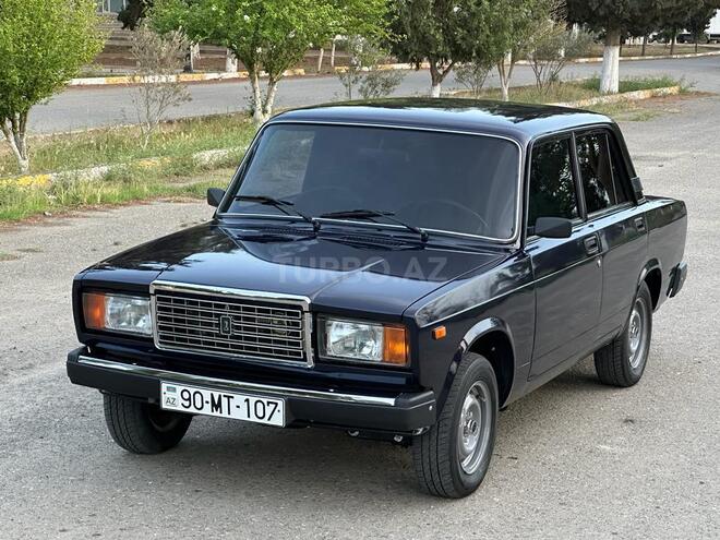 LADA (VAZ) 2107 2011, 172,000 km - 1.6 l - Salyan