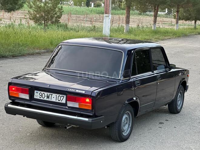 LADA (VAZ) 2107 2011, 172,000 km - 1.6 l - Salyan