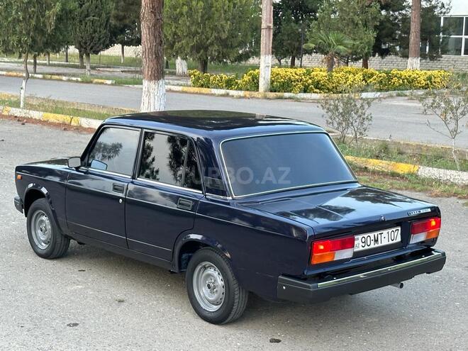LADA (VAZ) 2107 2011, 172,000 km - 1.6 l - Salyan
