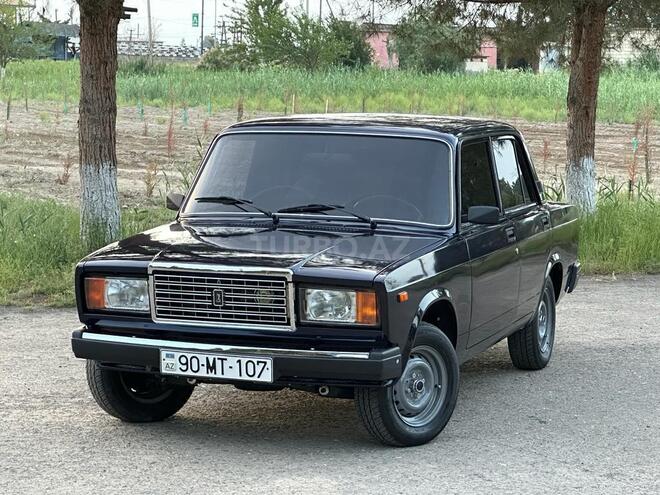 LADA (VAZ) 2107 2011, 172,000 km - 1.6 l - Salyan